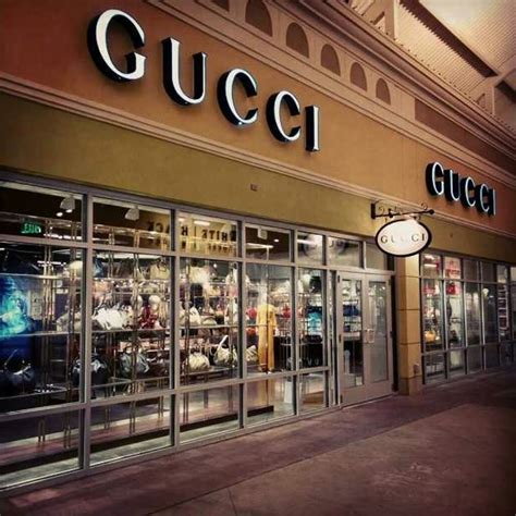 outlet caserta negozi gucci|outlet gucci near me.